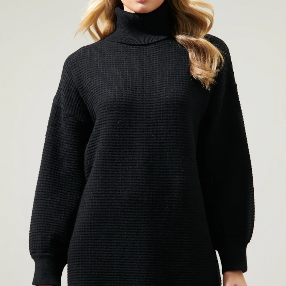Sugarlips Classic Black Long Sleeve Dress